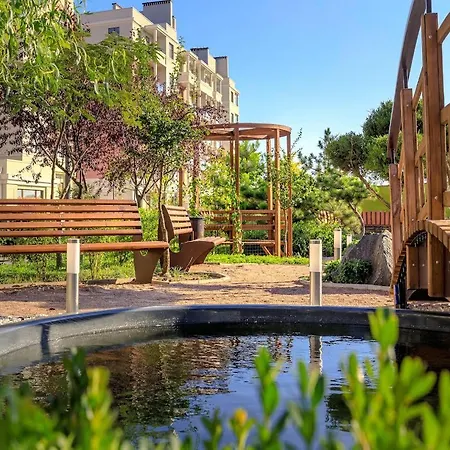 у моря совиньон Апартаменти *